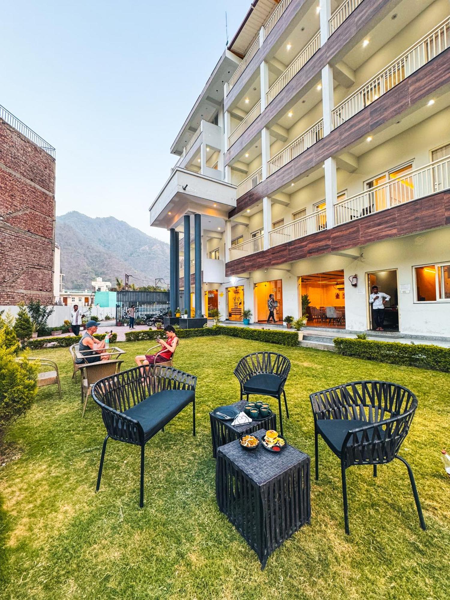 Hostel Hide-In Rishikesh, Laxman Jhula Exterior foto